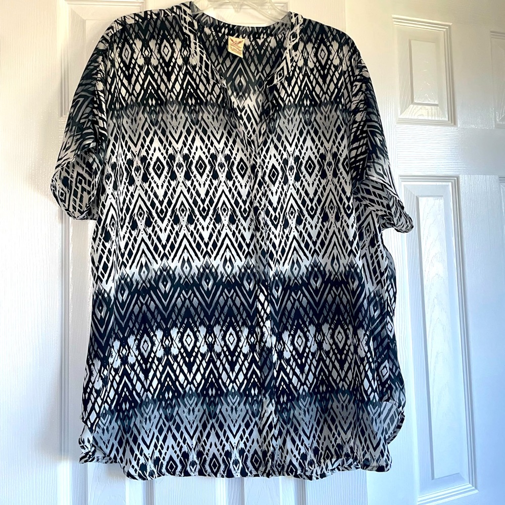 Faded Glory short sleeve blouse